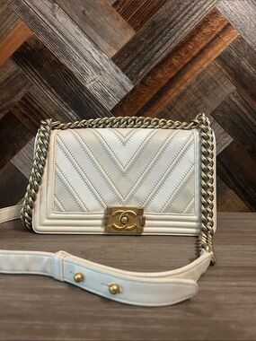 Medium Chanel Boy Bag
